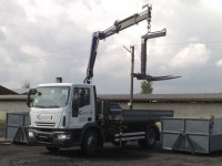 IVECO 120E22 - nosič kontejnerů s hydraulickou rukou, všestranný automobil pro stavebnictví, zemní práce atd.
